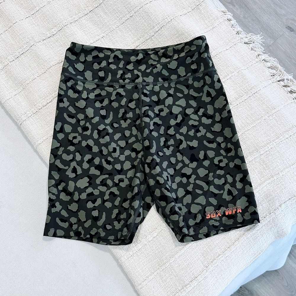 White Fox Boutique Activewear Biker Shorts